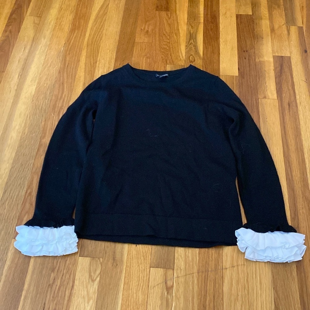 Club Monaco Women’s Black Sweater With White Ruffle Sleeves Size M